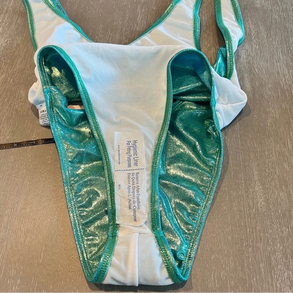 NWT Dippin Daisys Glowed Up one piece cheeky bathing suit size small - Picture 9 of 10